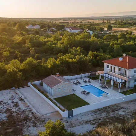 Magdalena Zadarvillas 빌라 Donja Jagodnja