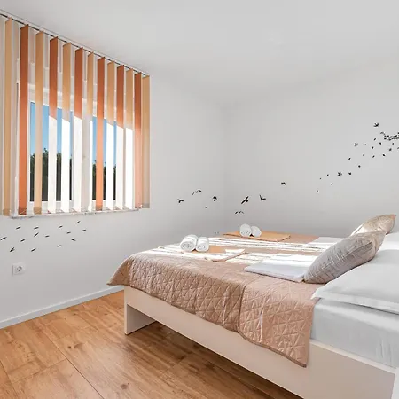 Vila Magdalena Zadarvillas *